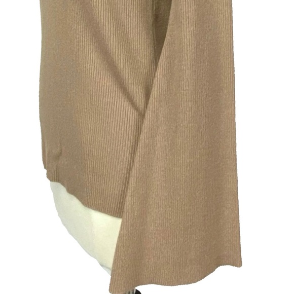 NBW Atmosphere Camel Bell Sleeve & Mock Neckline Fitted Knit Top. Size 4 - Picture 3 of 6